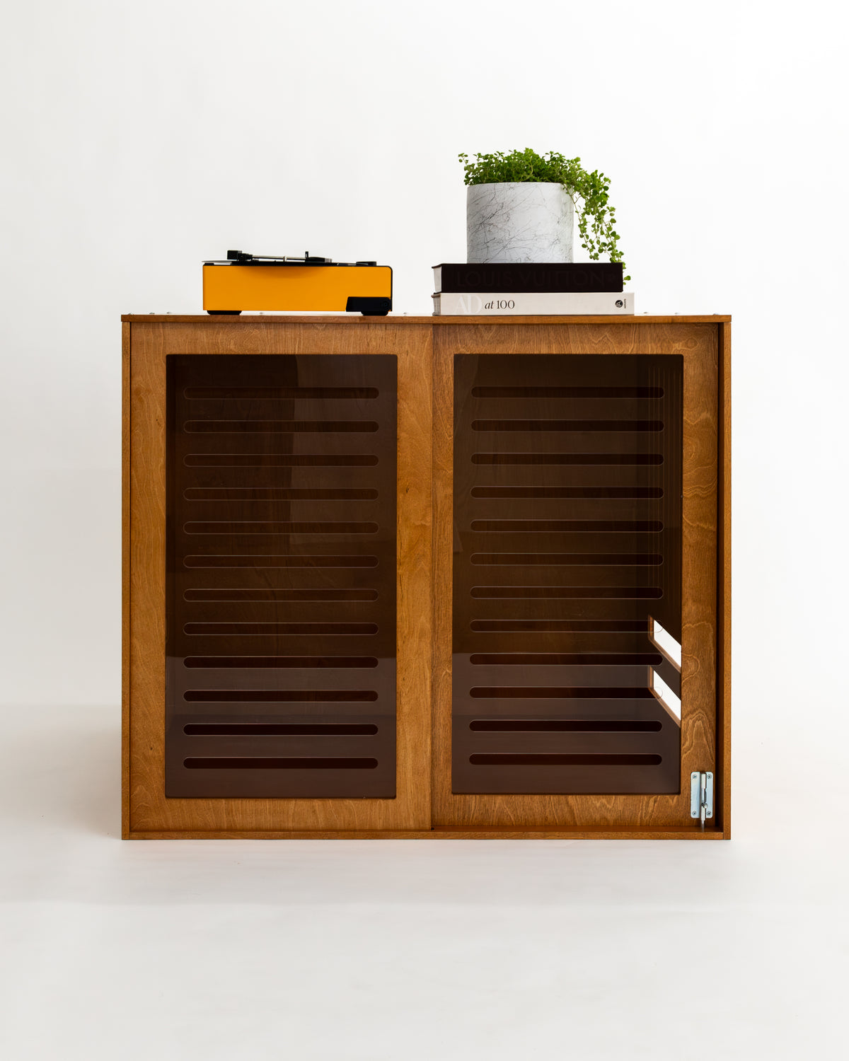 the Pad — modern wooden dog crate in birch plywood